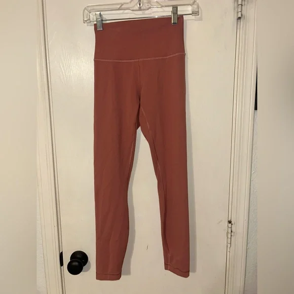 Lululemon Wunder Train Contour Leggings - Picture 2 of 6